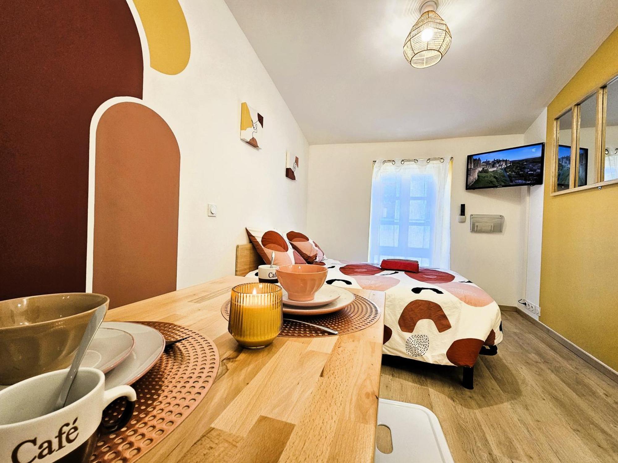 Tout Confort ! Centre-Ville, Climatisation, Parking, Wifi, Calme, Tv Carcassonne Exterior photo